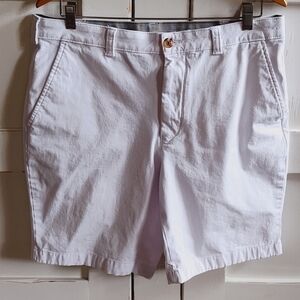 Club Room Men's White Chino Flat Front Shorts | Classic Fit | Size 33W